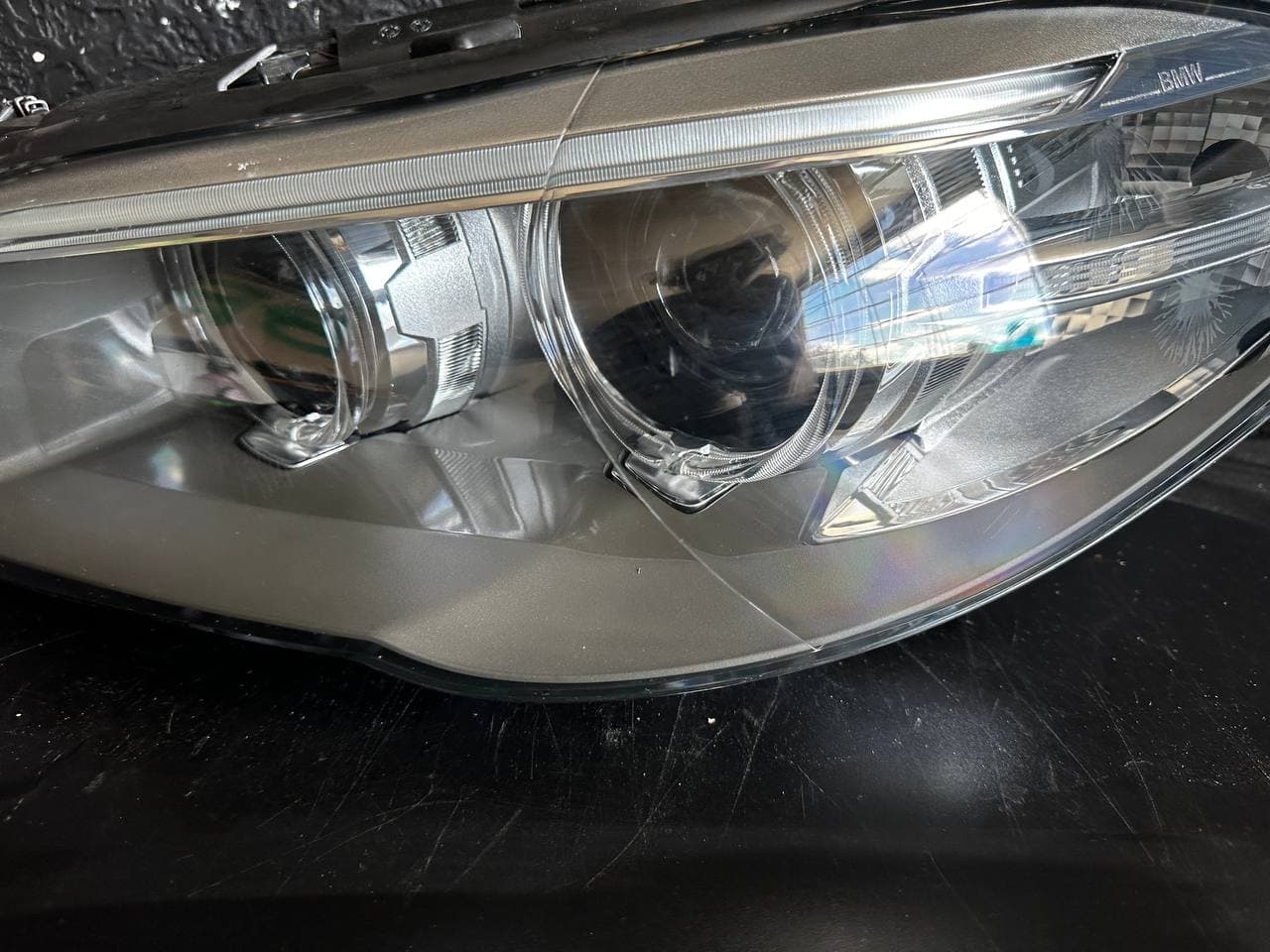 Фара BMW X1 б/у — фото 2