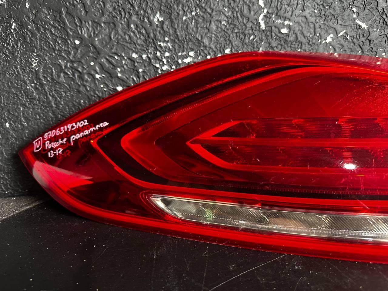 Фара Porsche Panamera б/у — фото 4
